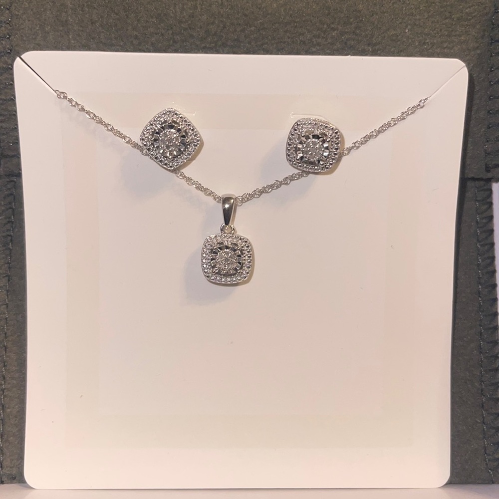 Cubic zirconia Necklace with matching earrings.